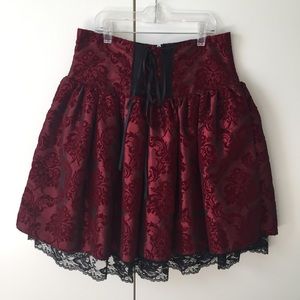 Gloomth Skirt